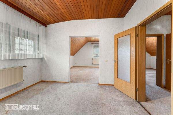 Schlafzimmer 1 von 3 OG