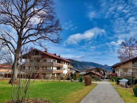 Gebauede 1 - Building 1
