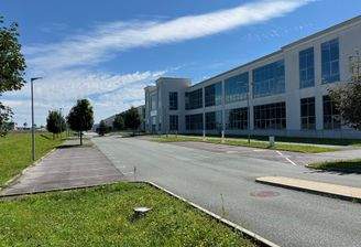 Ansicht Front - Bürogebäude