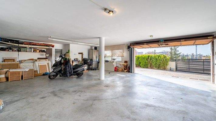 Cas Catalá Mallorca Villa zum Verkauf Garage 92143