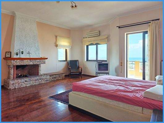 0d31166a8db04fe181030e1acd39e5cf-original