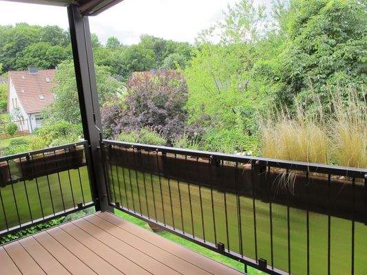 Blick vom Balkon (SW-Ausr.)