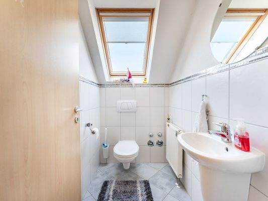 Dachgeschoss - Gäste-WC