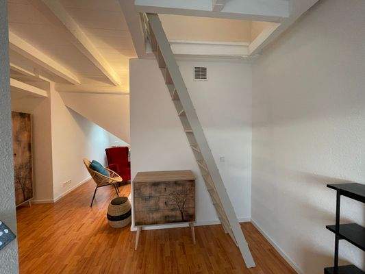 Leiter zum Schlafzimmer