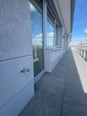 umlaufende Dachterrasse