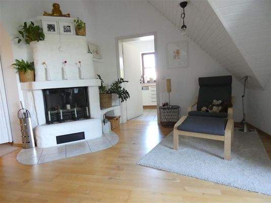 Entspannte Stunden am Kamin