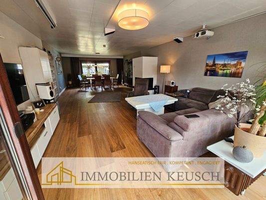 Wohn-und Esszimmer EG hinten