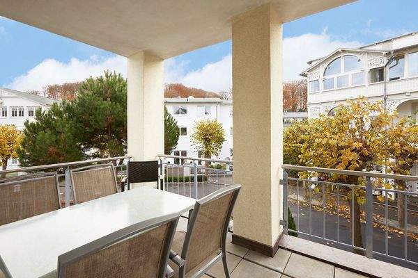 Balkon mit Sitzgruppe