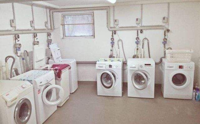 Stellplatz für eine Waschmaschine im Keller