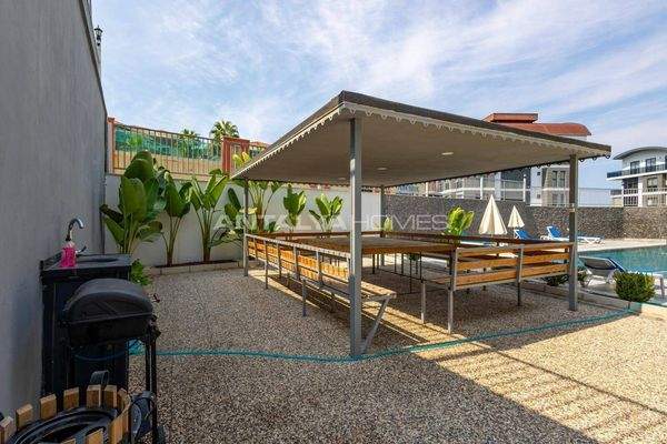 Sea View Apartments in a Contemporary Project in Alanya