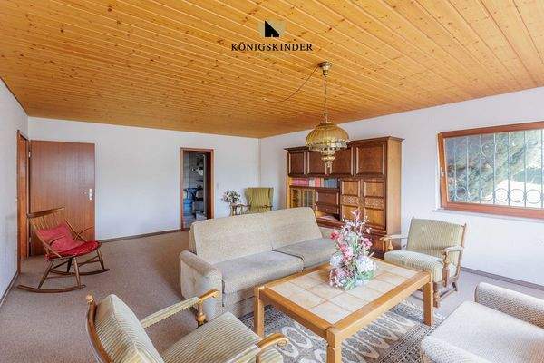 Zimmer Gartengeschoß