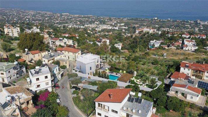 Traditional Stone Arch Villa with Sea View in Lapta