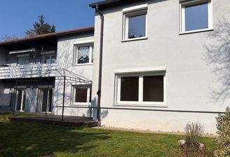 Haus mit Garten.jpeg