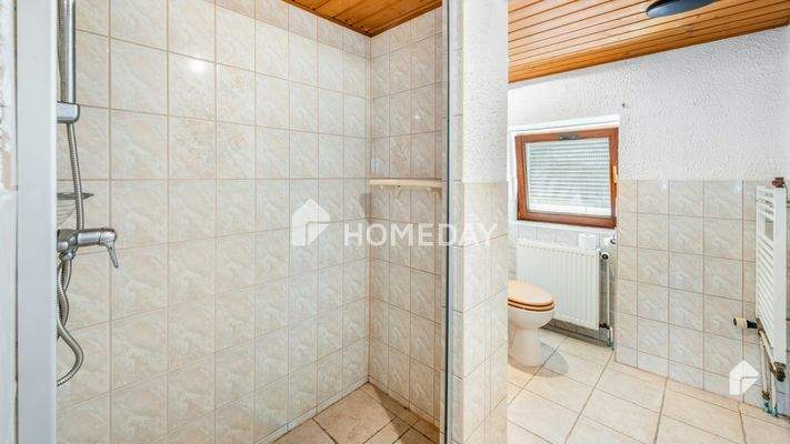 EG Badezimmer 2 1