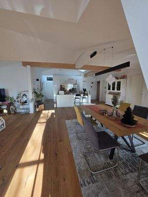 Wohn-/Essbereich mit Küche