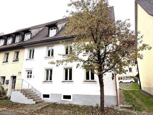 Gebäudeansicht 2.jpg