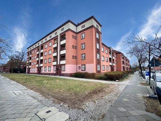 Seitenansicht Gebäude