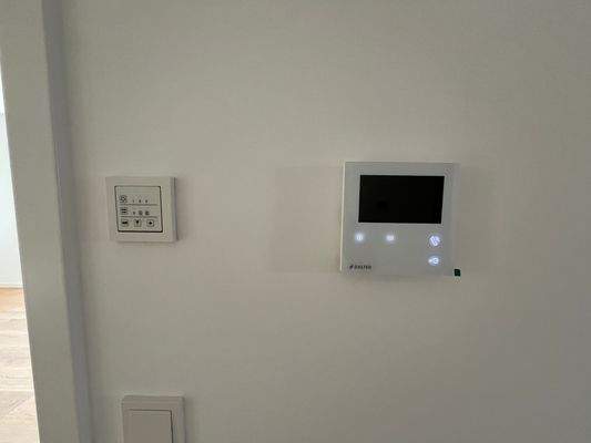Ausstattung Steckdosen Sprechanlage.jpg