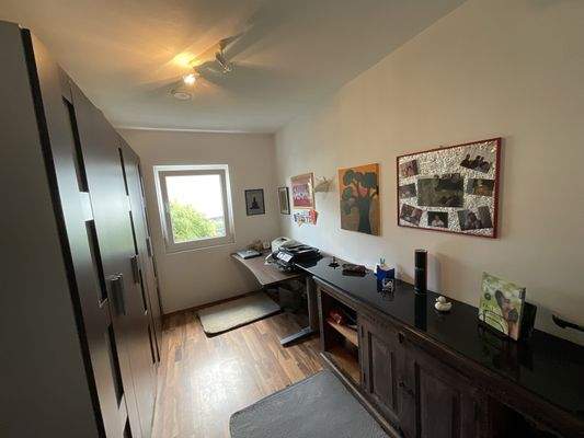 Arbeitszimmer EG
