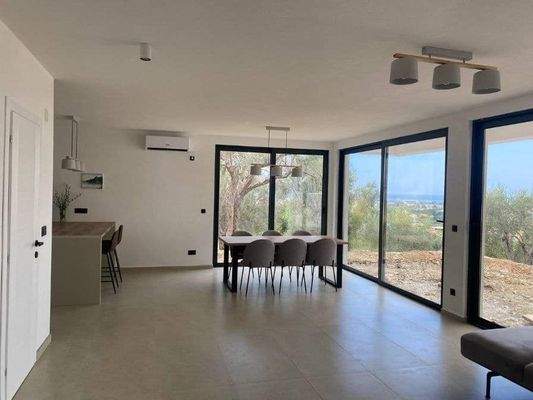 WhatsApp Image 2023-12-14 at 16.01.17_4efe7b2c.jpg