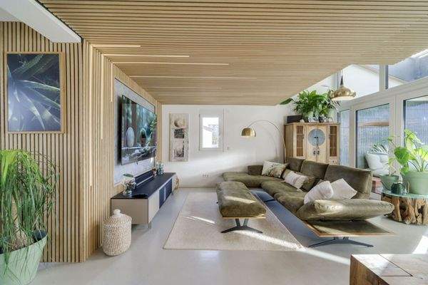 Blick ins Wohnzimmer