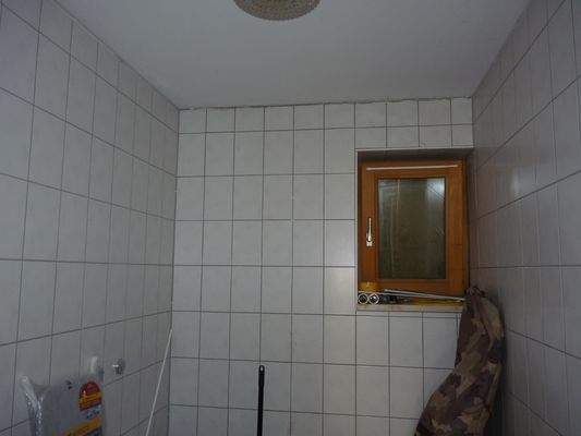 UG:Abstellraum im Schlafzimmer