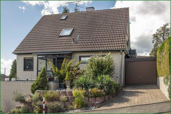 Hausansicht Straßenseite