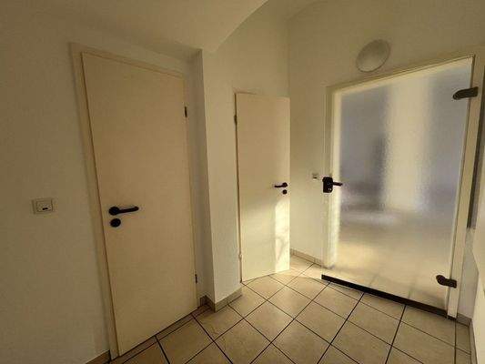 Wohnung-Gießen-Südanlage 9-50019-009-Eingangsberei