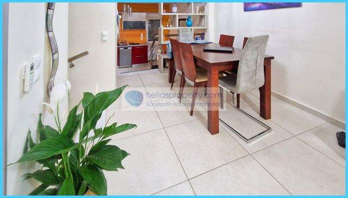 d0021ddeea7b428bb293a2e782652658-original