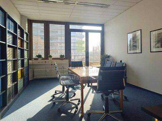 Besprechung_Terrasse