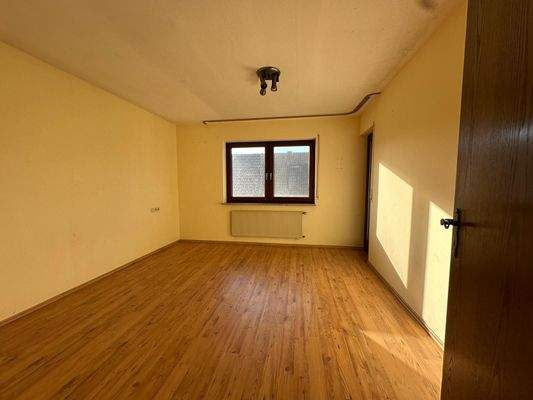 PHOTO-2025-11-11-18-38-42 (17) (1).jpg