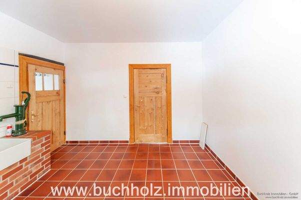 großzügiger Dielenbereich für Garderobe