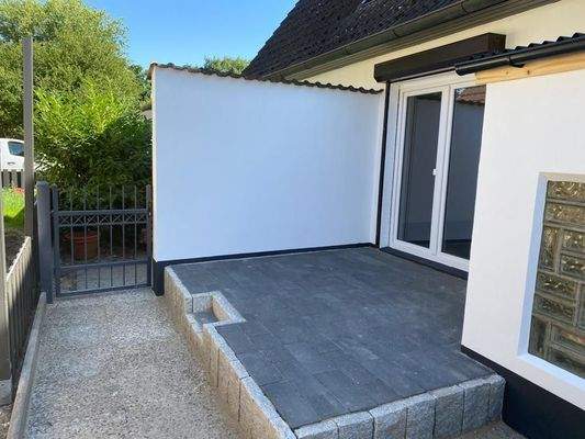 Die Terrasse EG vorn