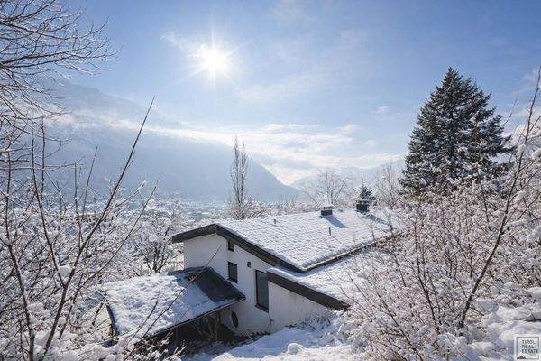 Grundstück mit Aussicht