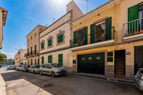 c74b6ddb-d6ba-4885-bca5-b6386efad95a