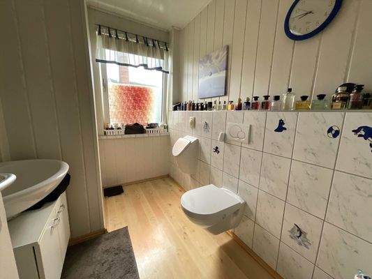 Gäste-WC im Erdgeschoss