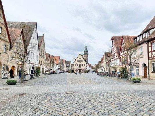Marktplatz 1 Minute Fußweg von der Wohnung