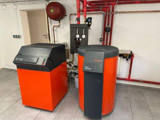 Brenntherme und Wasserspeicher