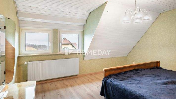 2. OG Schlafzimmer 1