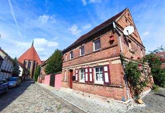 Blick zur Kirche