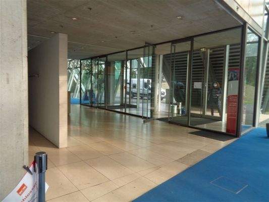 Der Empfang im Gebäude