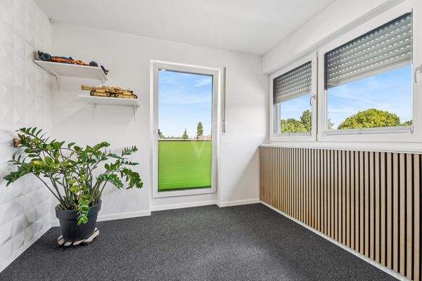 Kinderzimmer II/ Arbeiten