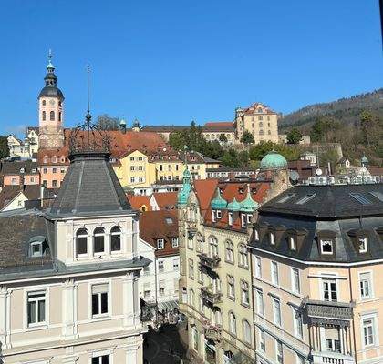 Aussicht Schloß und Stiftskirche.jpg