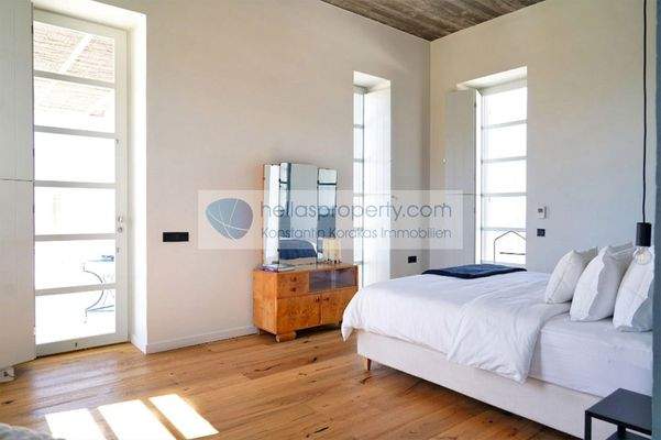 c066af7b8004424c9ea647e1b3a00886-original