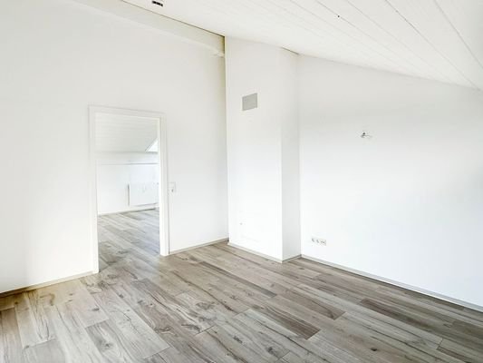 Schlafzimmer_1_Tuere.jpg
