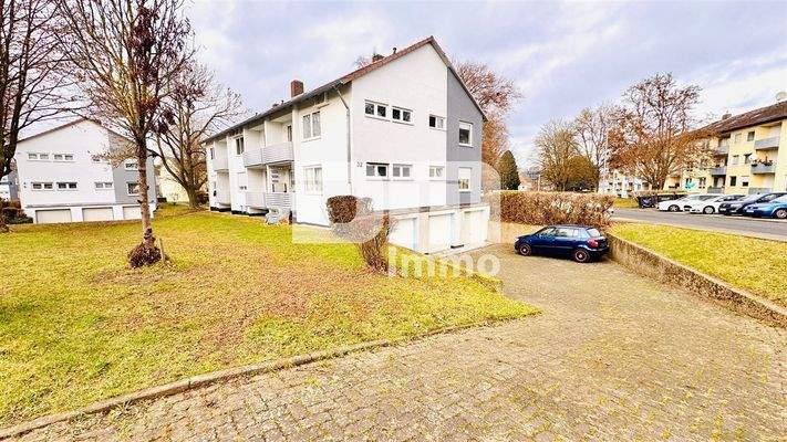 Zufahrt / Grundstück