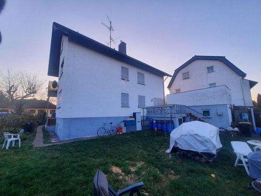 Gartenansicht Pool Nebengebäud