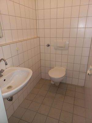 WC im Kellergeschoss