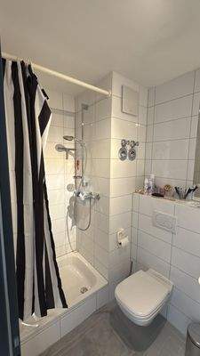 PHOTO-2025-10-28-18-45-56 5.jpg