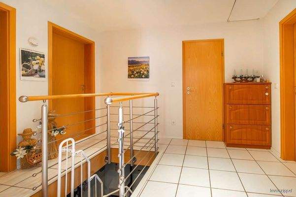 EG Mitteldiele mit Abgang in d